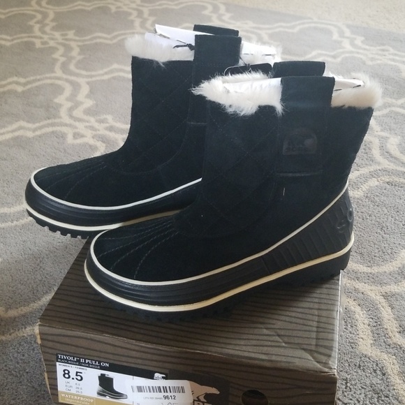 sorel tivoli pull on